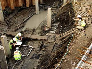 The Newport Ship - work inside the coffer dam